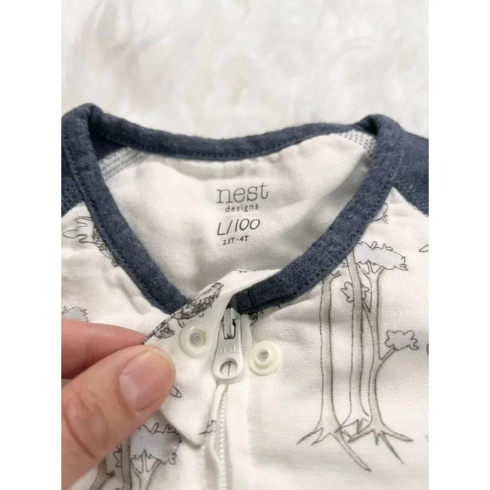 Nest Design Footed Sleep Sack Gray and White